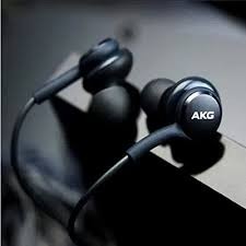 AKG Super Bass Earphone with pouch box